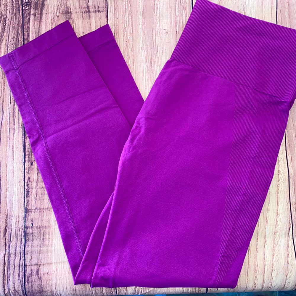 JoyLab Vibrant Purple Crop Leggings New